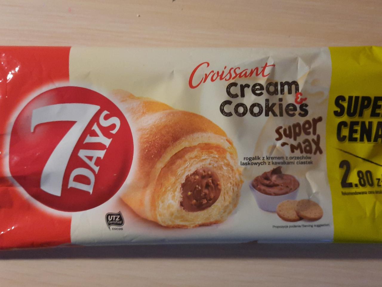 Zdjęcia - 7 Days Cream & Cookies Super Max Rogalik z kremem z orzechów laskowych z kawałkami ciastek 110 g