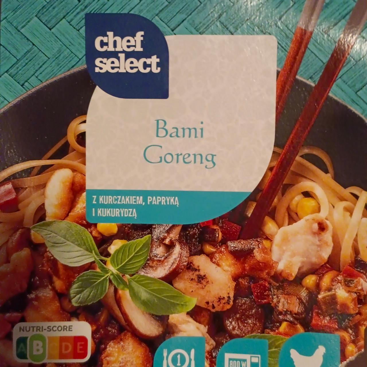 Zdjęcia - Bami goreng z kurczakiem papryką i kukurydzą Chef Select