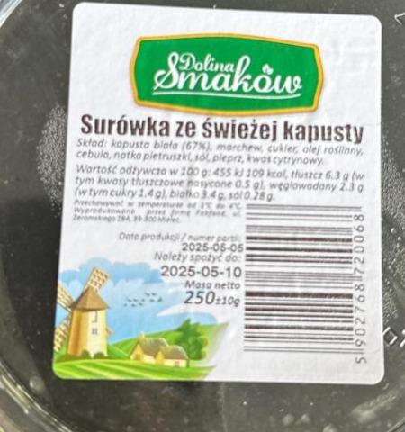 Zdjęcia - Surówka ze świeżej kapusty Dolina Smaków