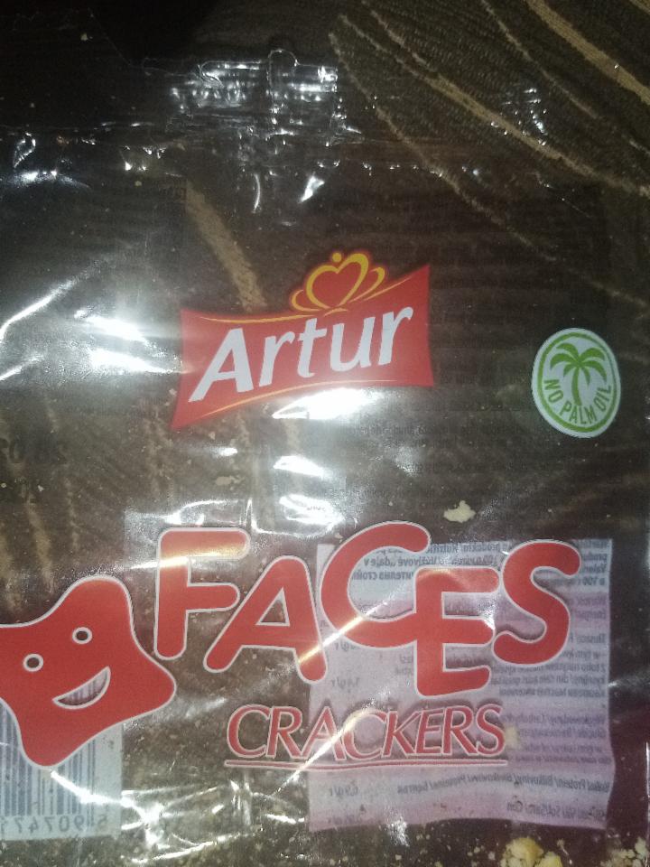 Zdjęcia - Artur faces crackers