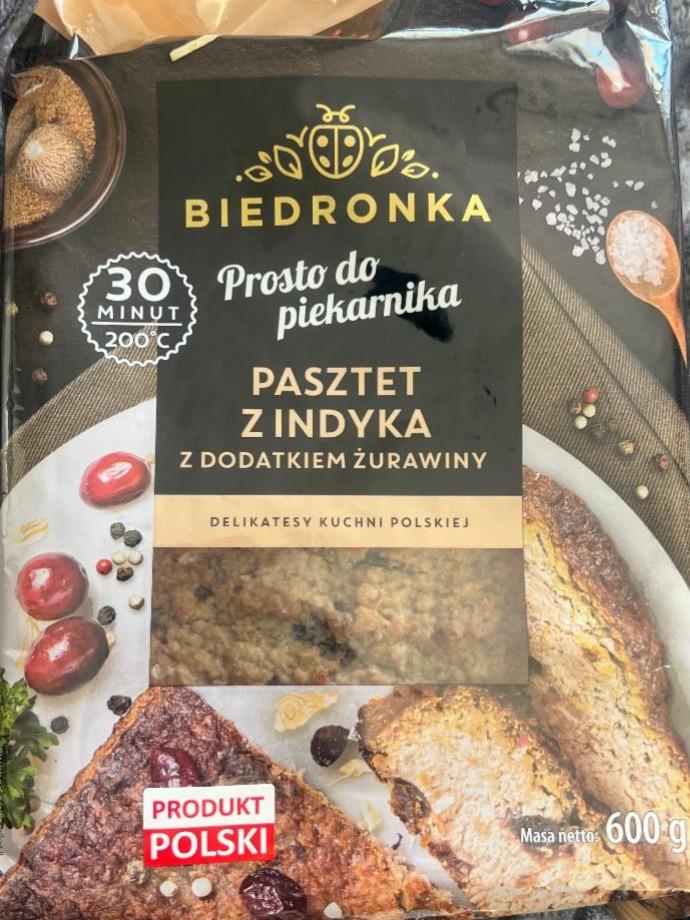 Zdjęcia - Pasztet z indyka z dodatkiem żurawiny Biedronka