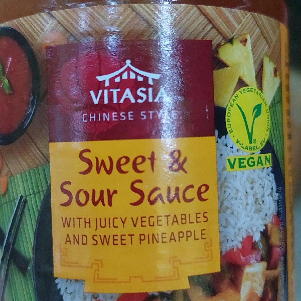 Zdjęcia - Sweet & Sour sauce with juicy vegetables and sweet pineapple Vitasia
