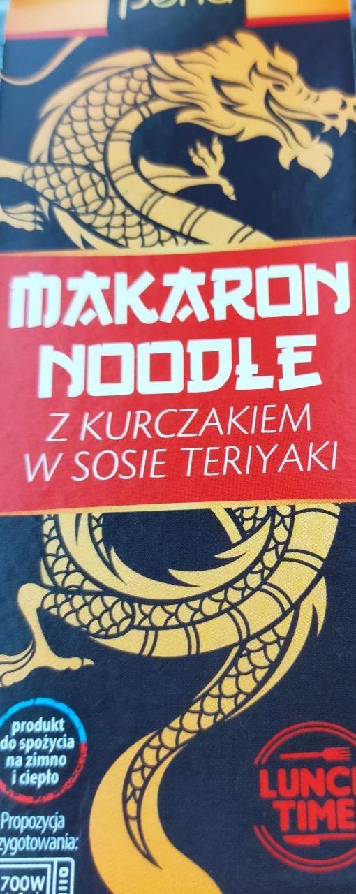 Zdjęcia - Noodle z kurczakiem w sosie teriyaki