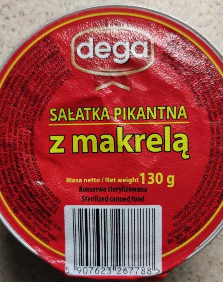 Zdjęcia - Sałatka pikantna z makrelą Dega