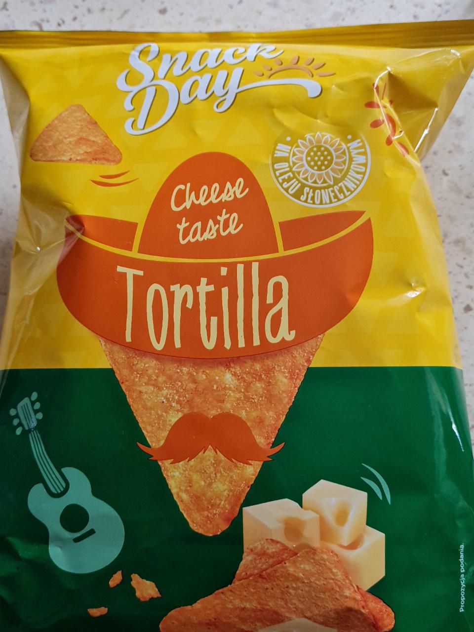 Zdjęcia - Snack Day Tortilla. Przekąski kukurydziane o smaku serowym