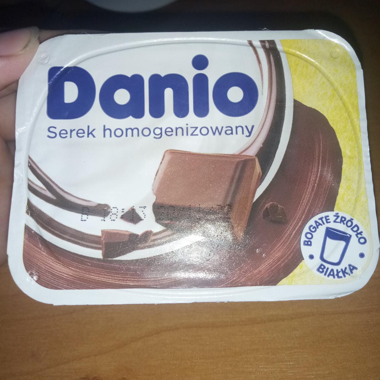 Zdjęcia - Danio Serek homogenizowany o smaku czekoladowo-orzechowym 130 g