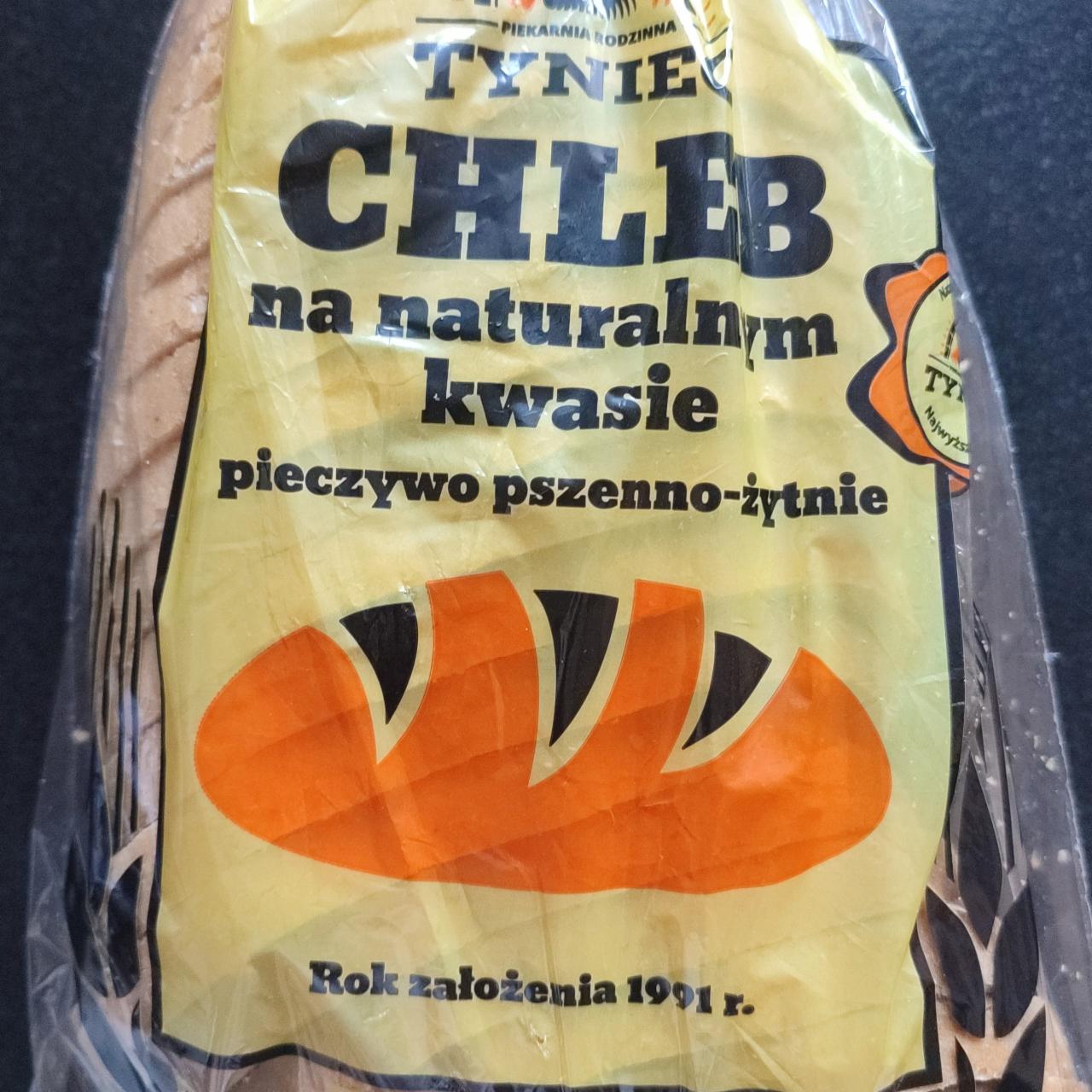 Zdjęcia - Chleb na naturalnym zakwasie pieczywo pszenno żytnie Tyniec