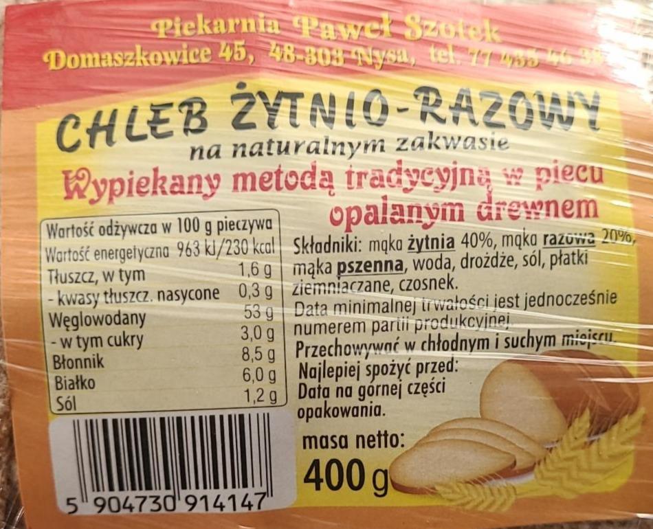 Zdjęcia - Chleb żytnio-razowy Paweł Szotek