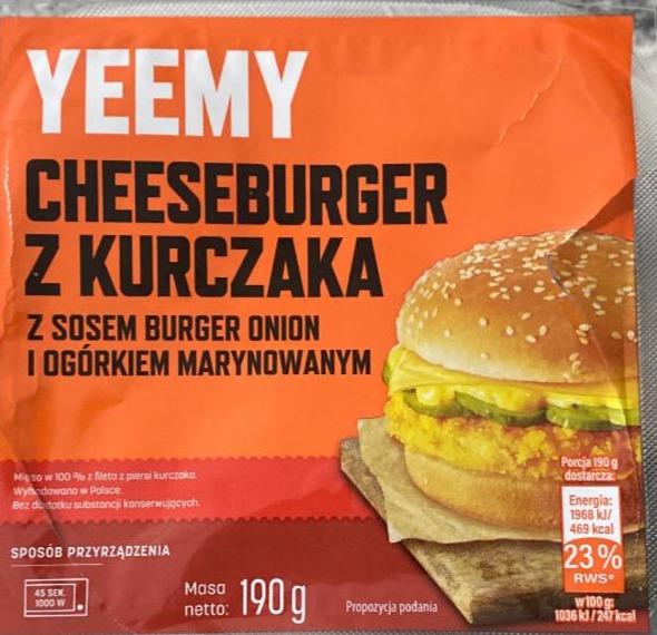 Zdjęcia - Cheeseburger z kurczaka z sosem Burger imion i ogórkiem marynowanym Yeemy