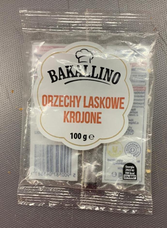 Zdjęcia - orzechy laskowe krojone bakallino