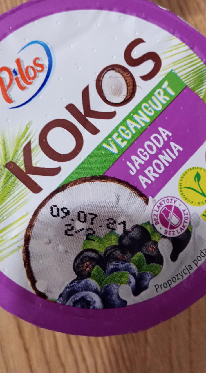 Zdjęcia - Vegangurt kokos jagoda aronia Pilos