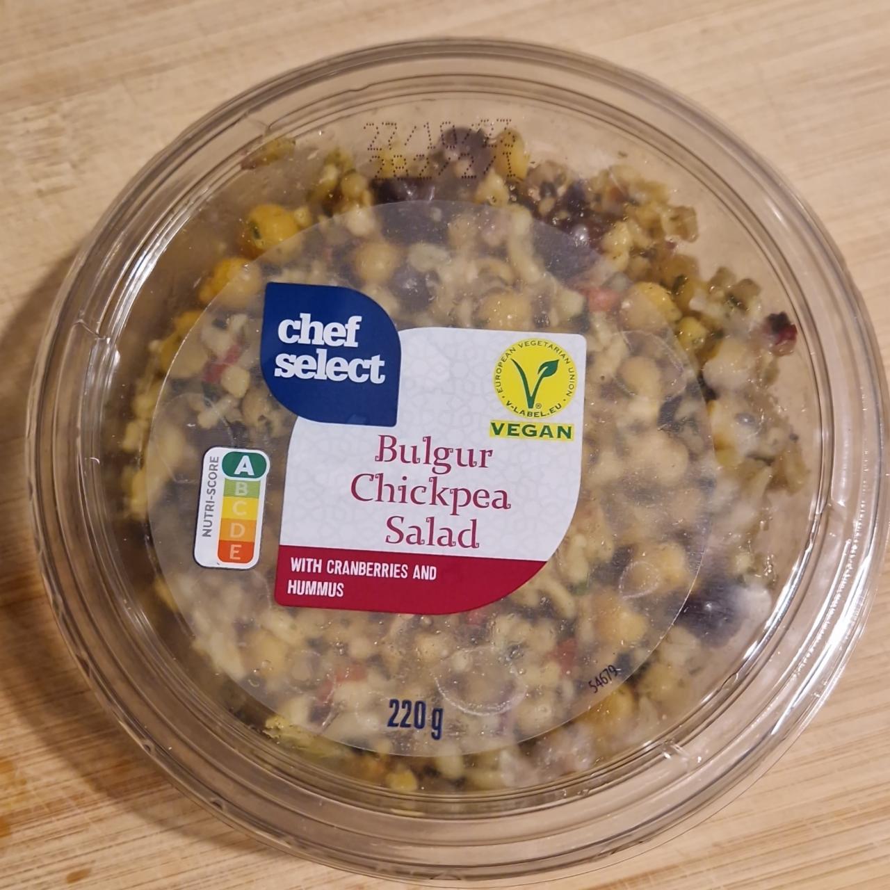 Zdjęcia - Bulgur Chickpea Salad with cranberries and hummus Chef Select
