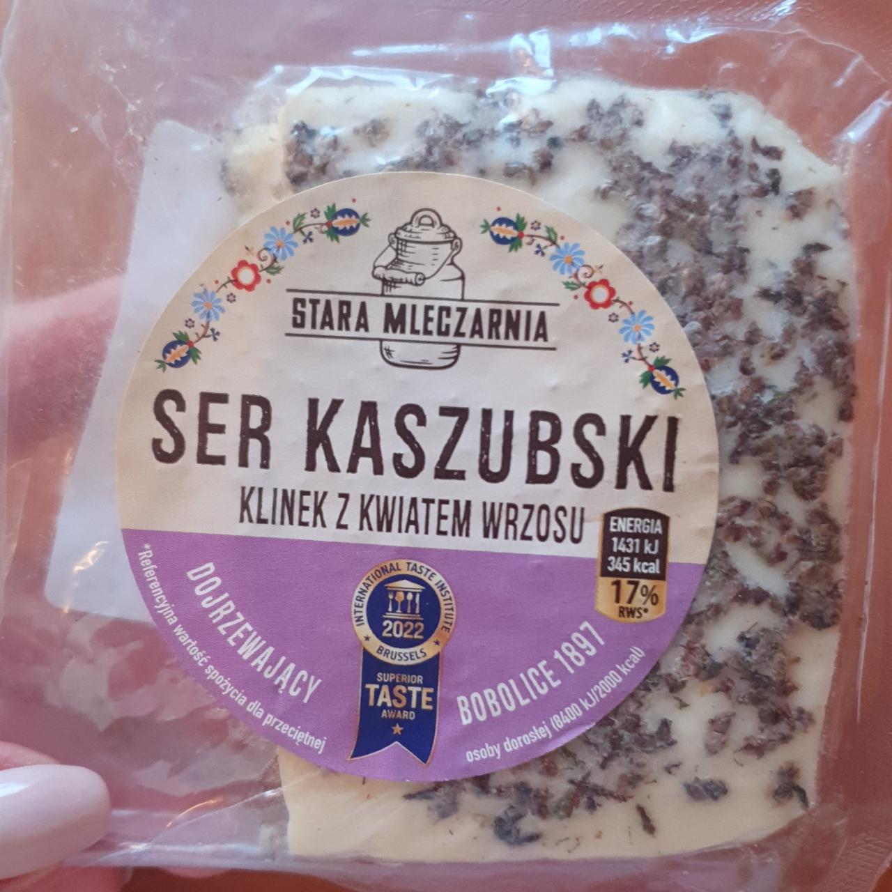 Zdjęcia - Ser Kaszubski klinek z kwiatem wrzosu Stara mleczarnia