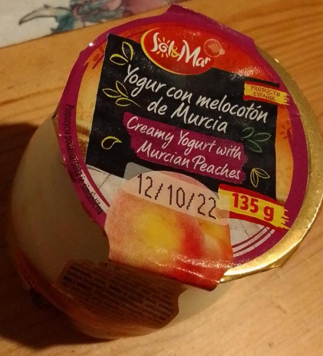 Zdjęcia - Creamy yogurt with Murcian Peaches