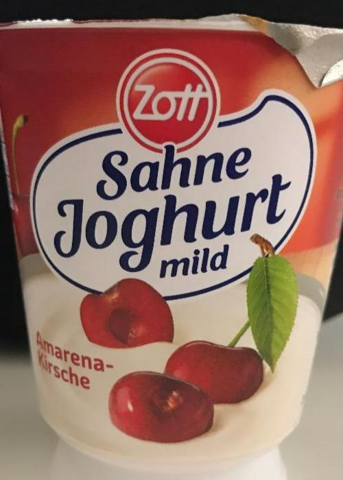 Zdjęcia - Sahne Joghurt mild Amarena-Kirsche Zott