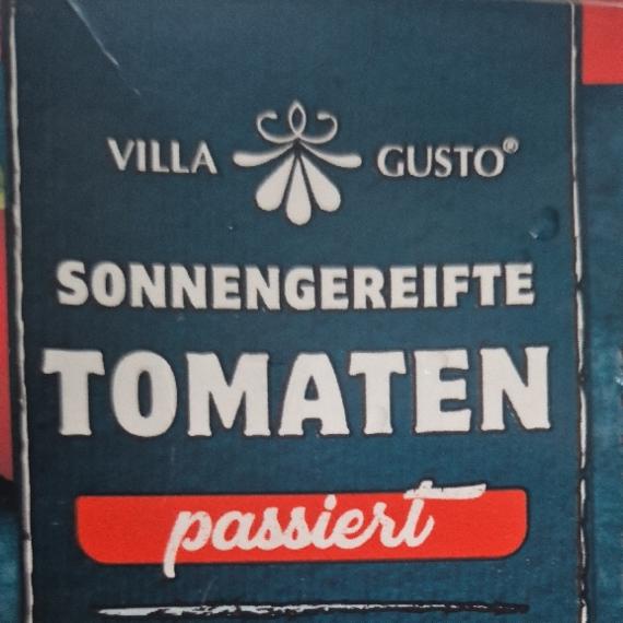 Zdjęcia - Sonnengereifte tomaten passiert Villa Gusto