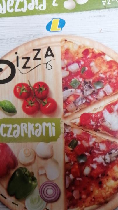 Zdjęcia - Pizza z pieczarkami lewiatan 