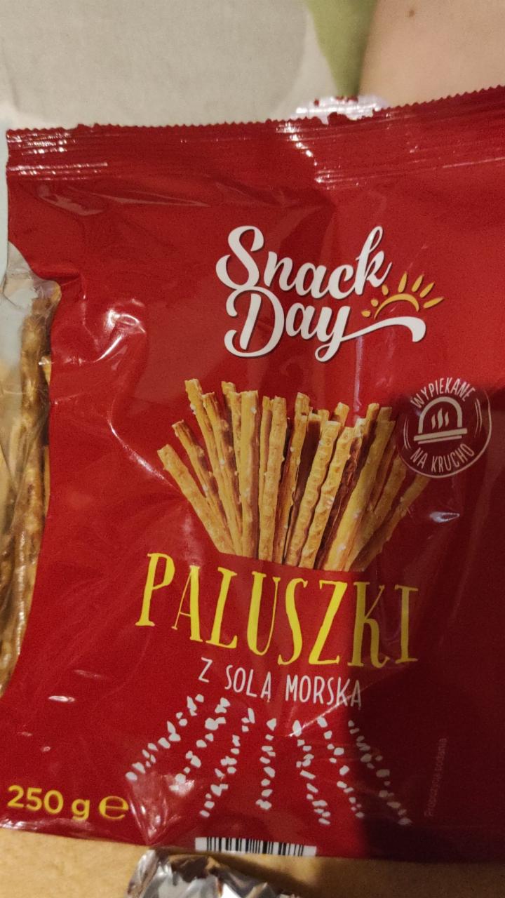 Zdjęcia - snack day paluszki z solą morską