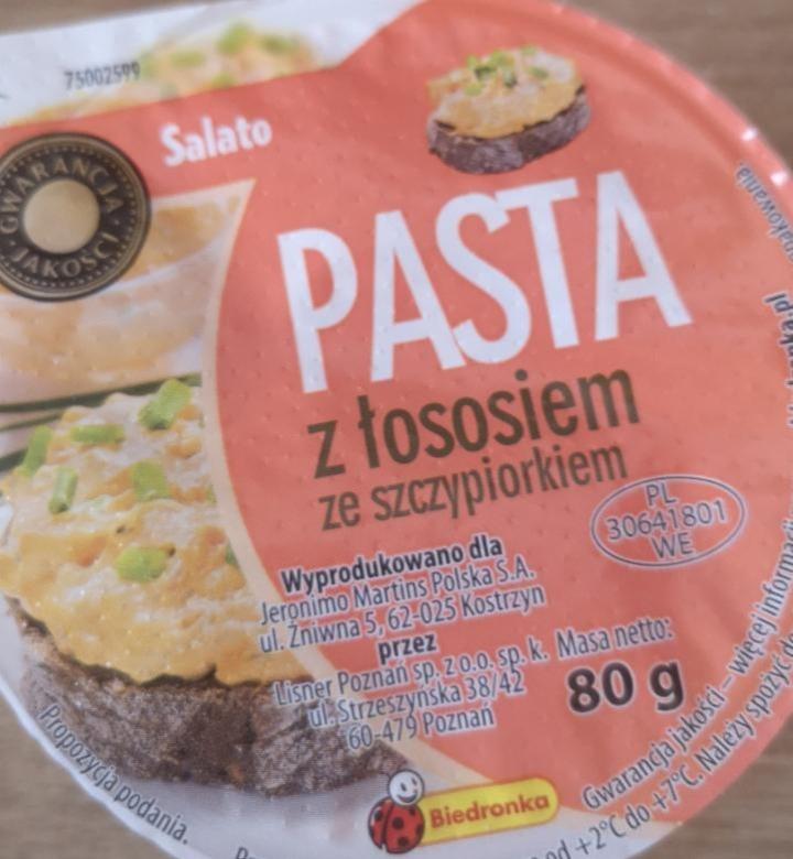 Zdjęcia - Pasta z łososiem ze szczypiorkiem Salato