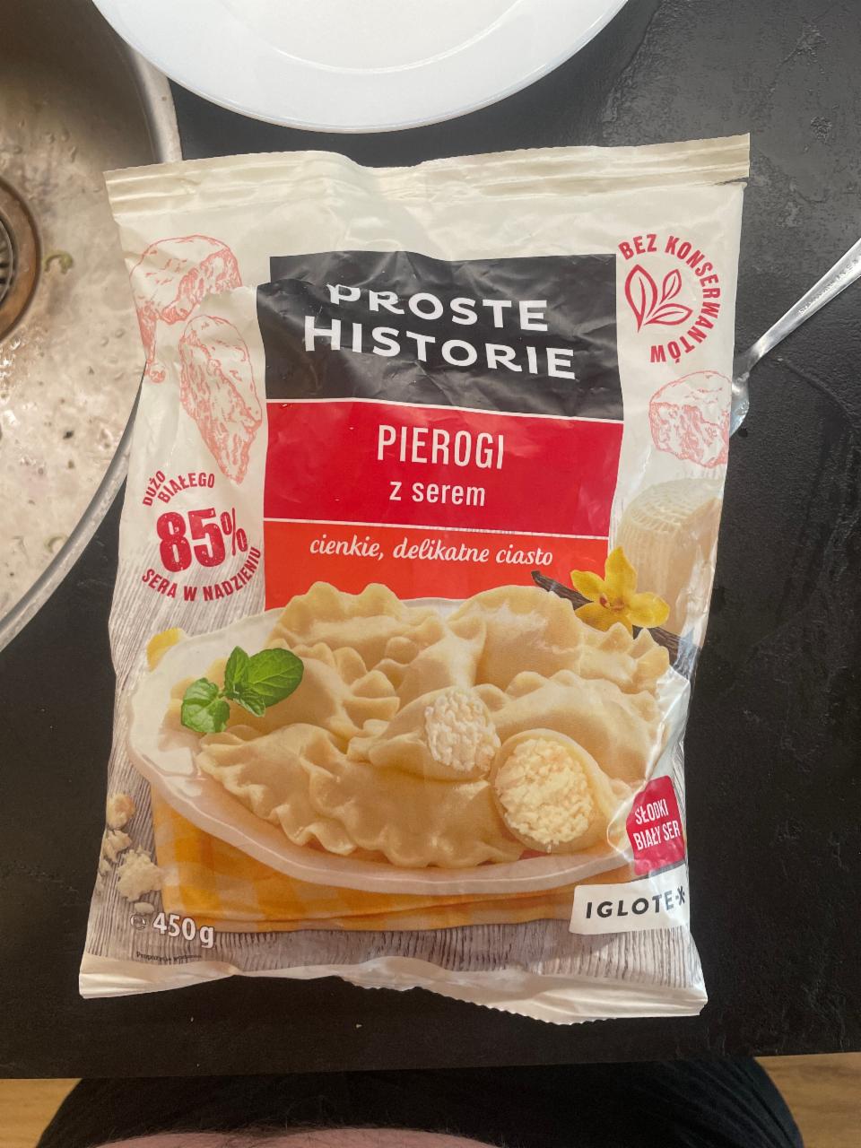 Zdjęcia - Proste Historie Pierogi z serem 450 g