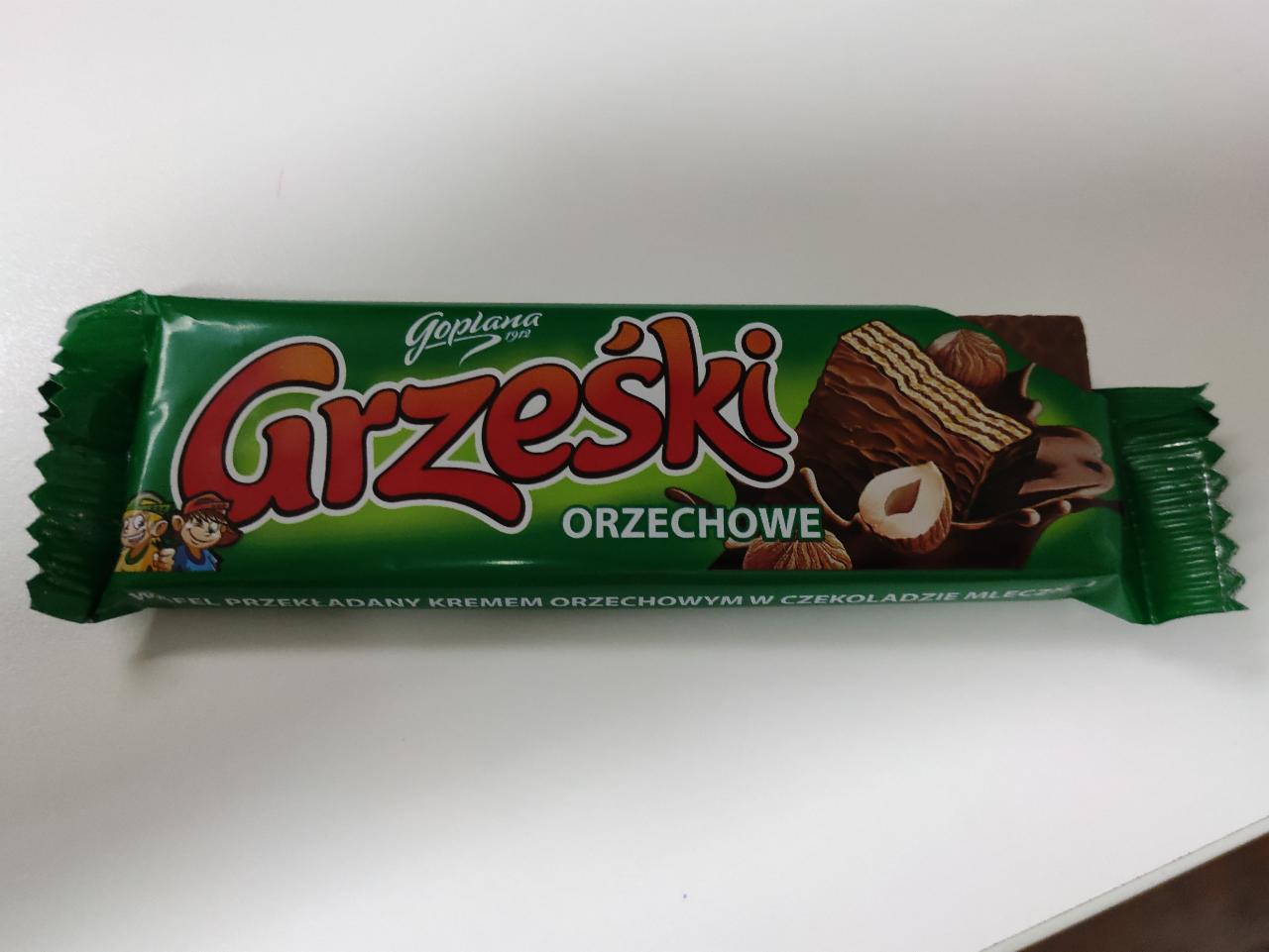 Zdjęcia - Grześki Orzechowe Wafel przekładany kremem orzechowym w czekoladzie mlecznej 36 g