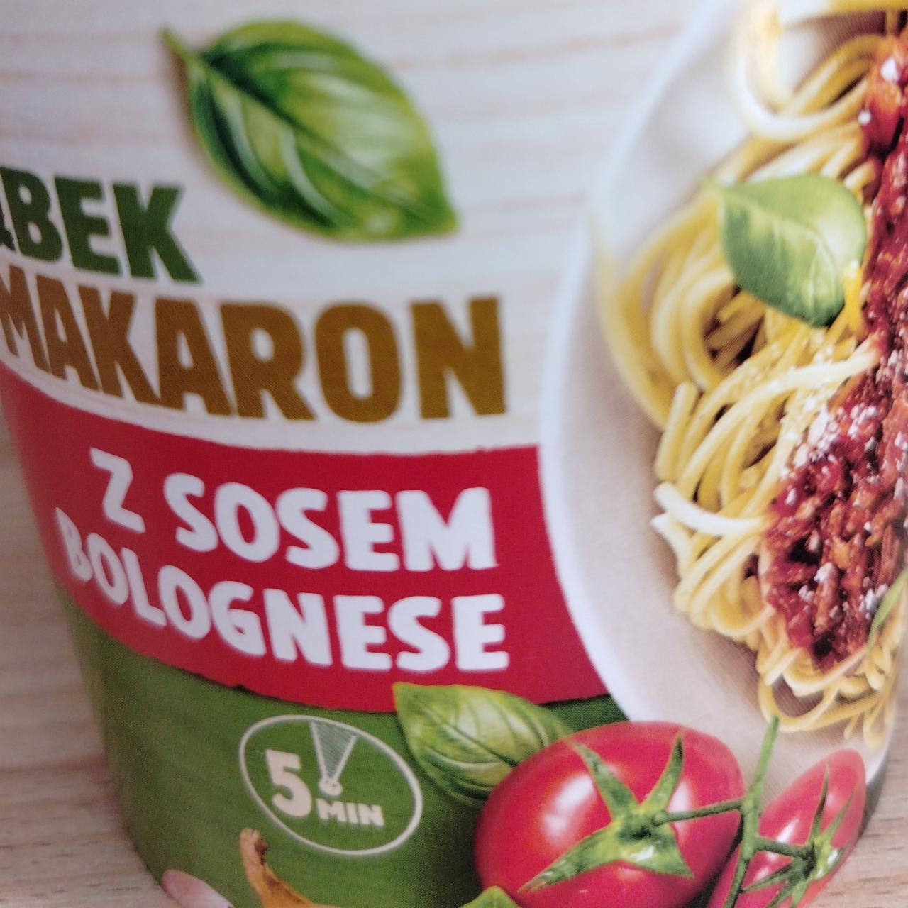 Zdjęcia - Qbek makaron z sosem bolognese Lidl