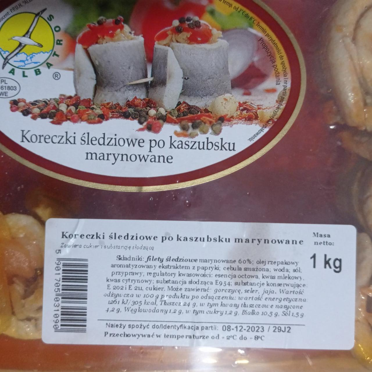 Zdjęcia - Koreczki śledziowe po kaszubsku marynowane Albatros