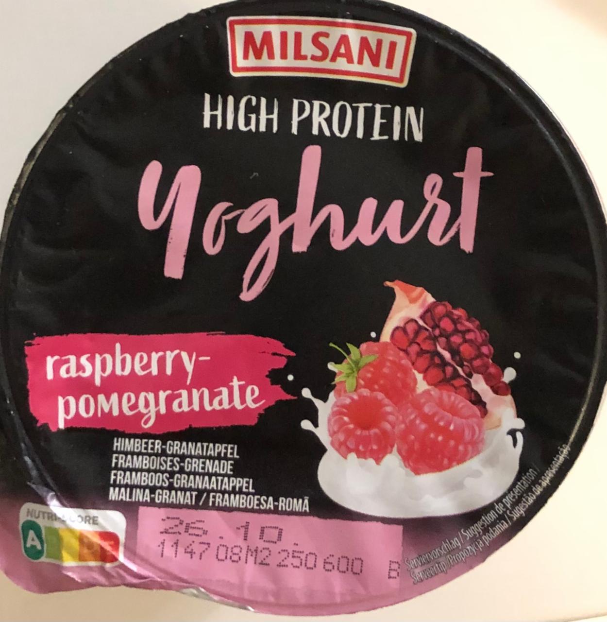 Zdjęcia - High protein Yoghurt raspberry-pomegranate Milsani