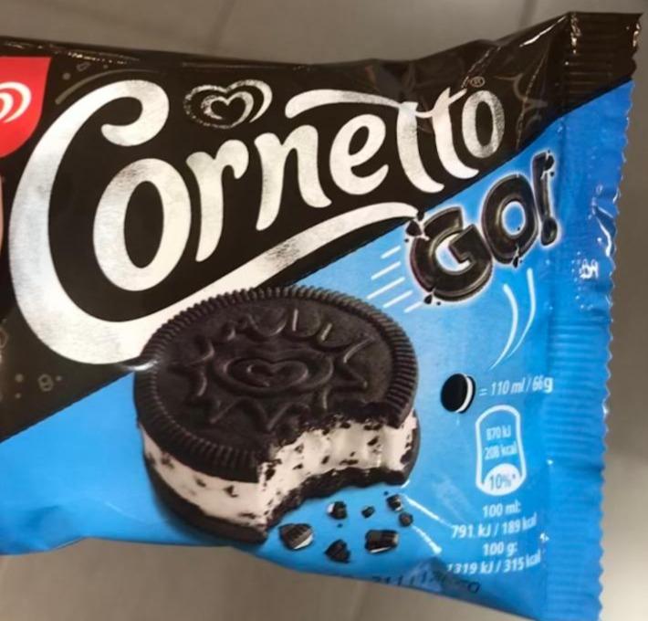 Zdjęcia - Cornetto Go! Lody o smaku waniliowym z kawałkami ciastek kakaowych 110 ml