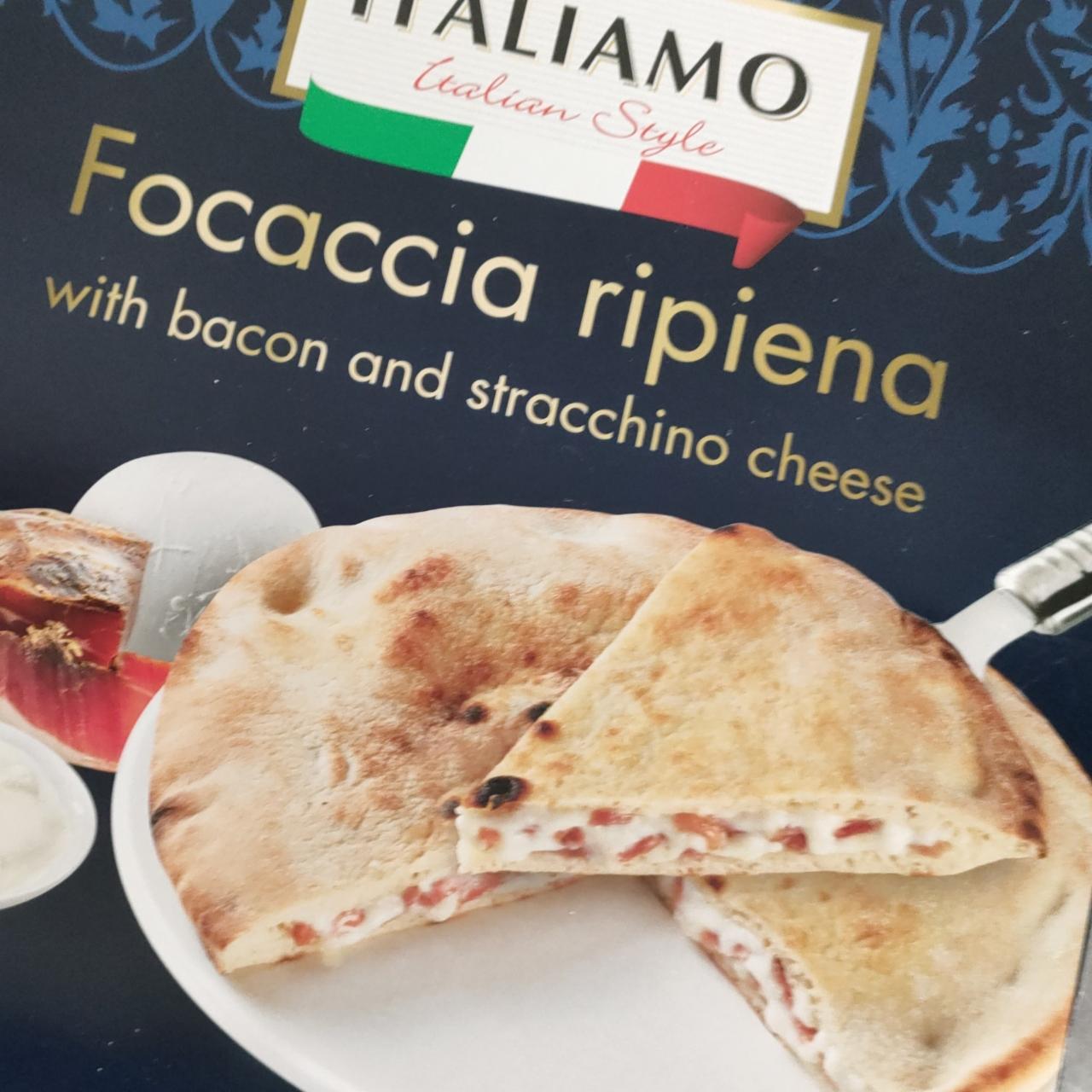 Zdjęcia - Focaccia ripiena with bacon and stracchino cheese Italiamo