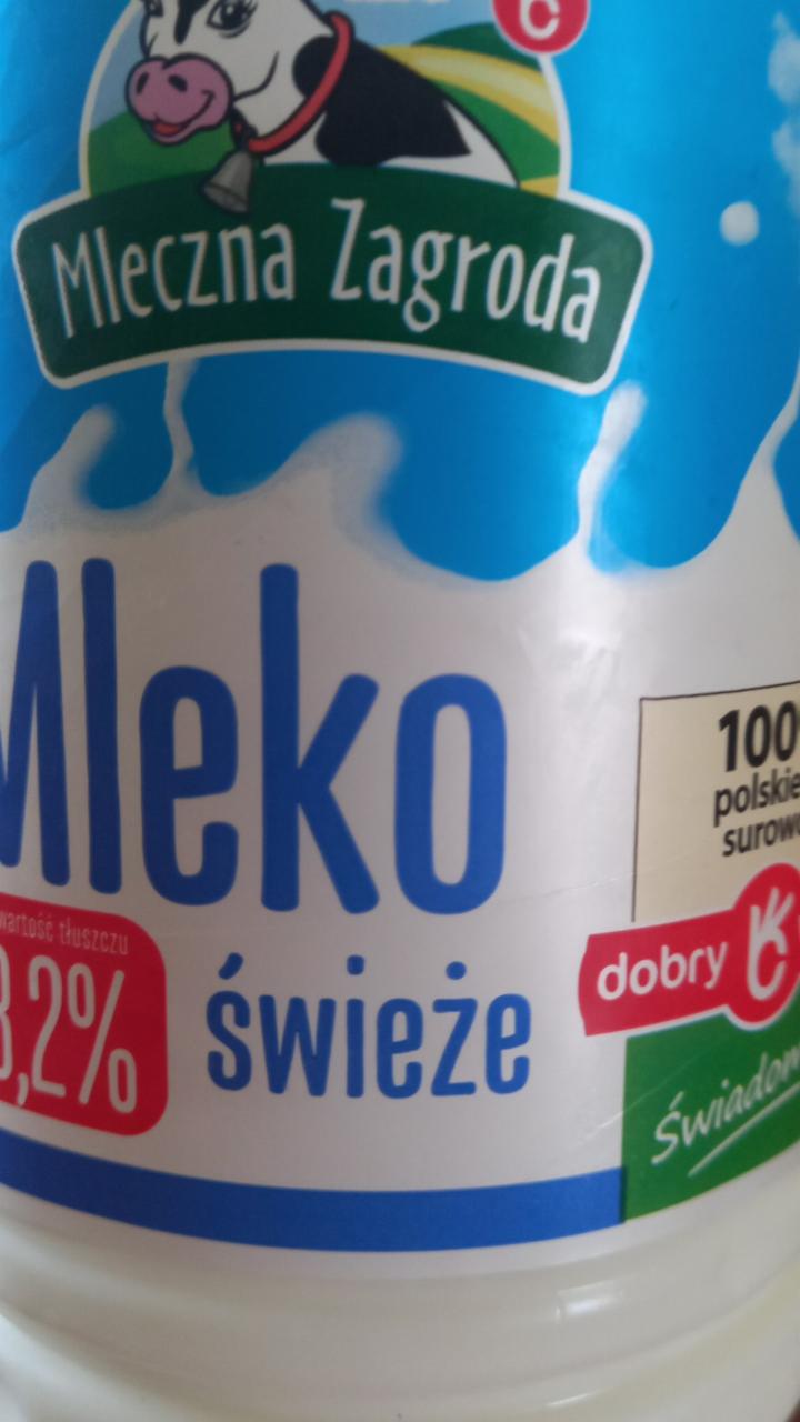 Zdjęcia - mleko świeże 3.2% UHT Mleczna Zagroda
