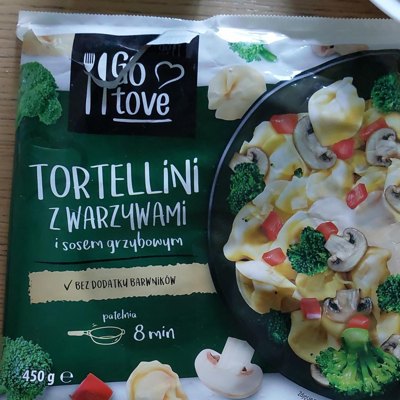 Zdjęcia - Tortellini z warzywami i sosem grzybowym Go Tove