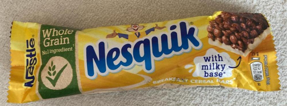 Zdjęcia - Nesquik breakfast cereal bar with milky base Nestlé