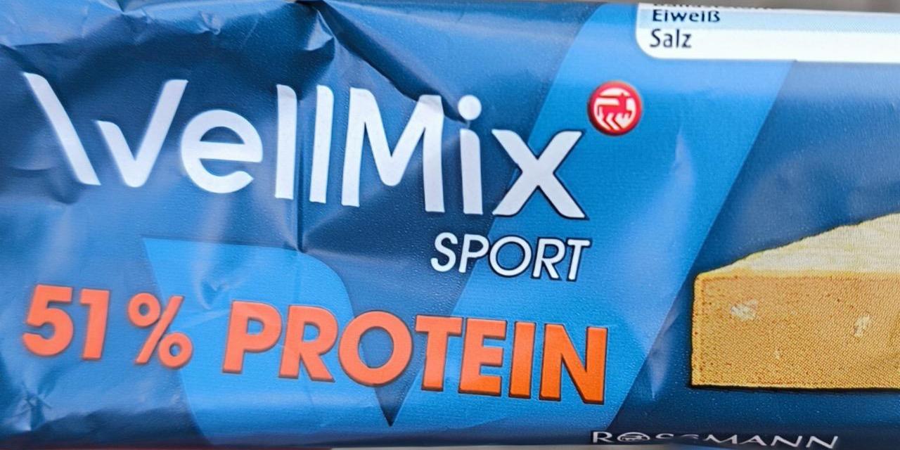 Zdjęcia - WellMix 51% protein Rossmann