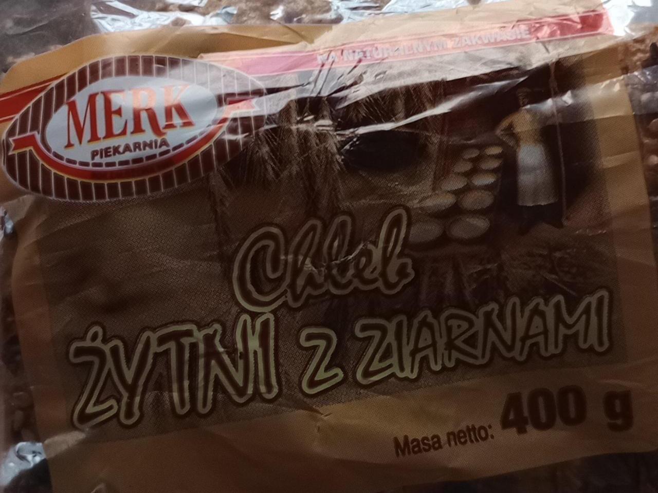 Zdjęcia - Chleb żytni z ziarnami Merk