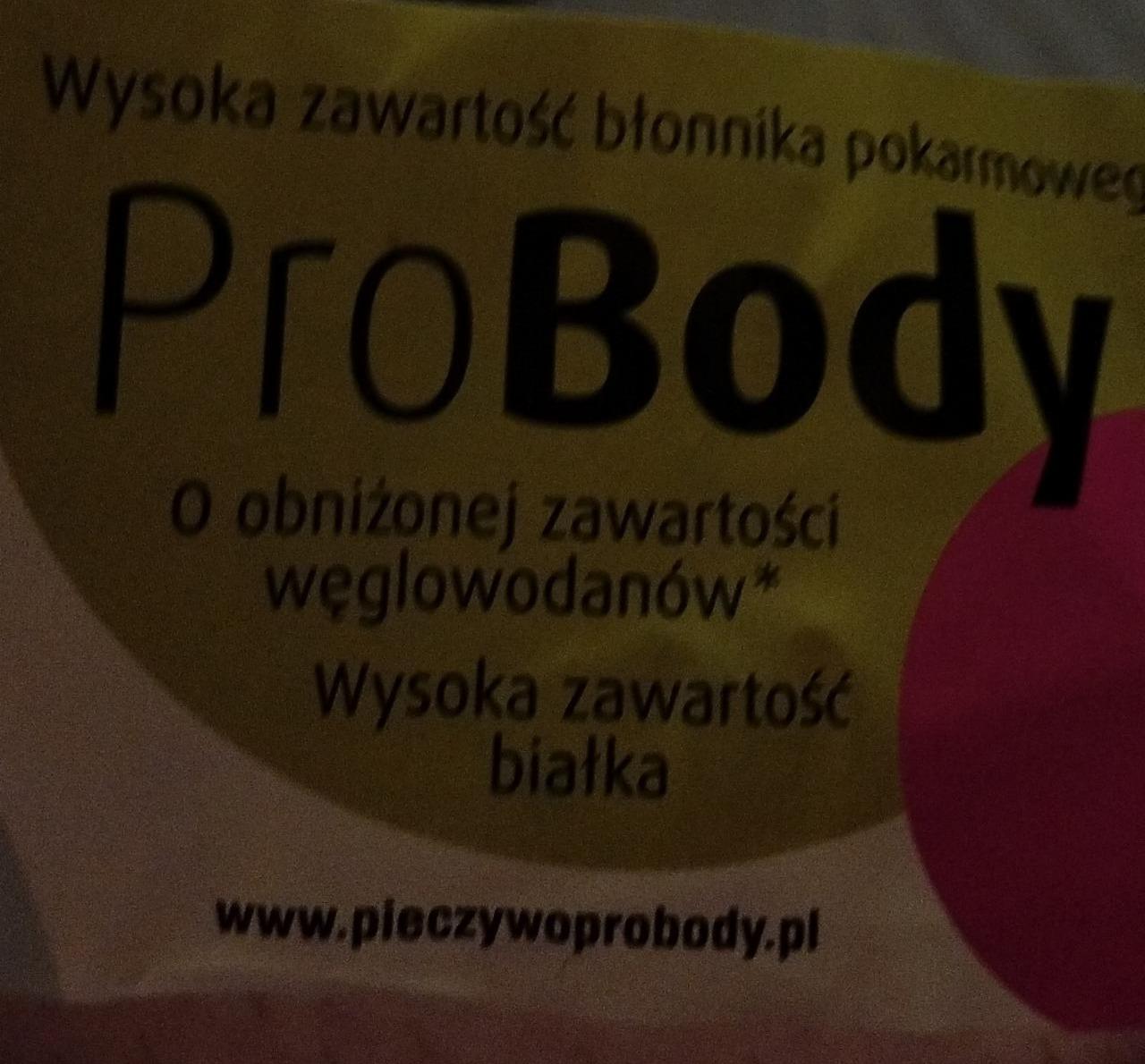 Zdjęcia - Pieczywo z wysoką zawartością błonnika i białka ProBody