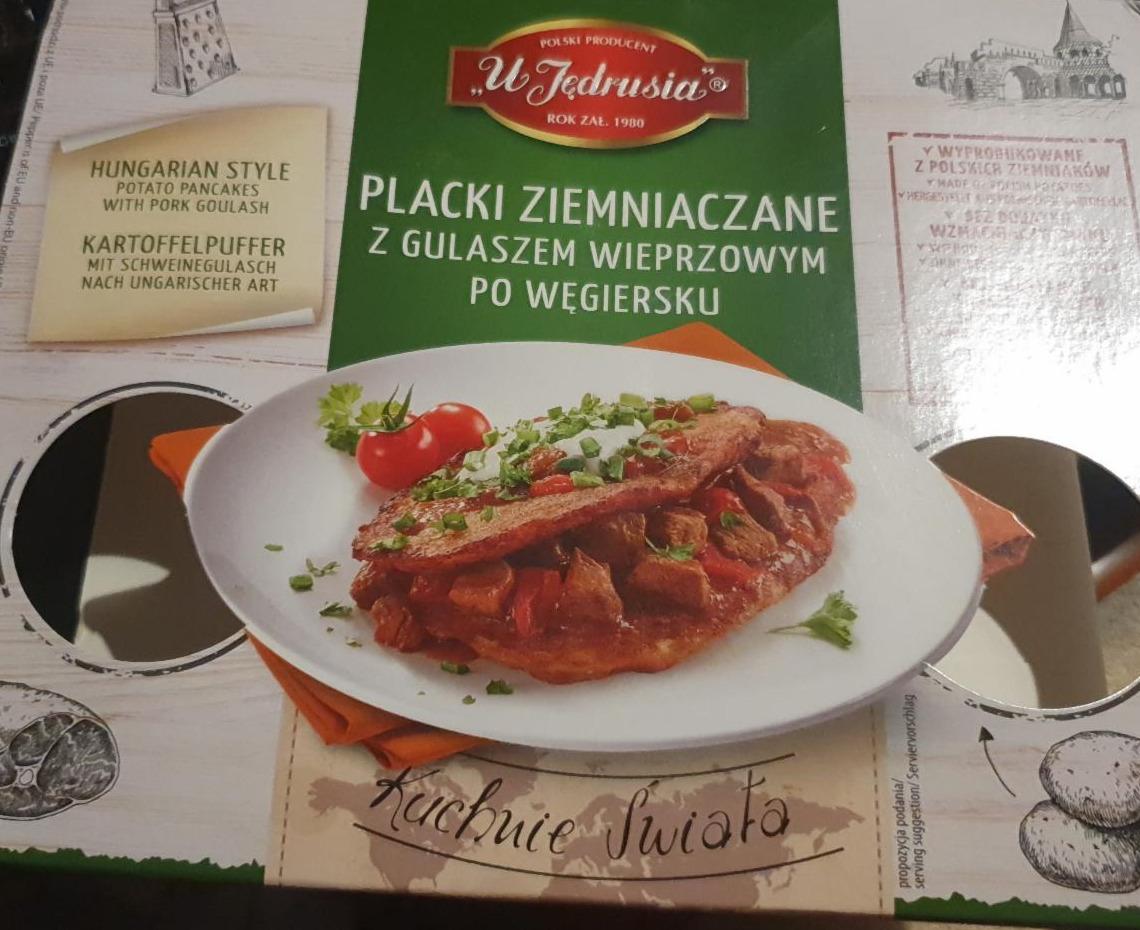 Zdjęcia - placki ziemniaczane z gulaszem wieprzowym po węgiersku U Jędrusia