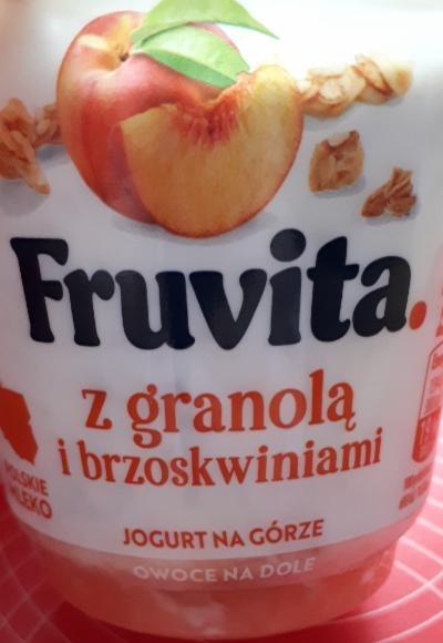 Zdjęcia - Jogurt brzoskwiniowy z granolą FruVita