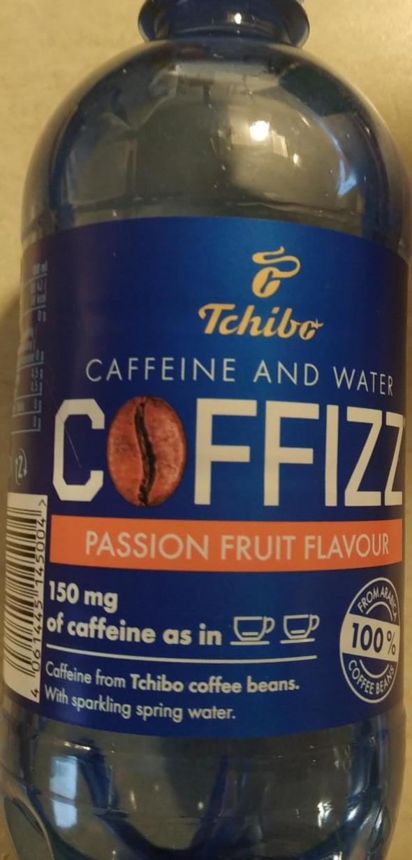 Zdjęcia - Tchibo Coffizz Napój gazowany o smaku marakui z dodatkiem kofeiny 500 ml