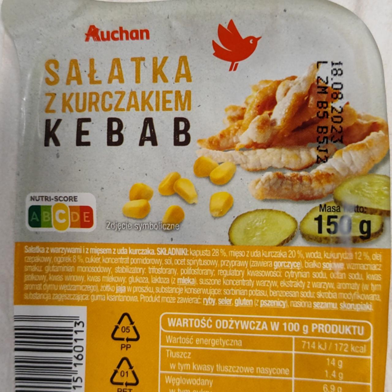 Zdjęcia - Sałatka z kurczakiem kebab Auchan