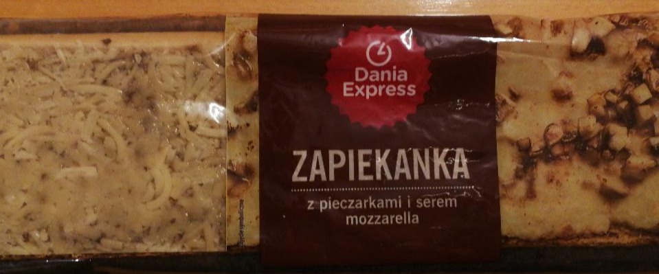 Zdjęcia - Zapiekanka z pieczarkami i serem mozzarella Dania Express