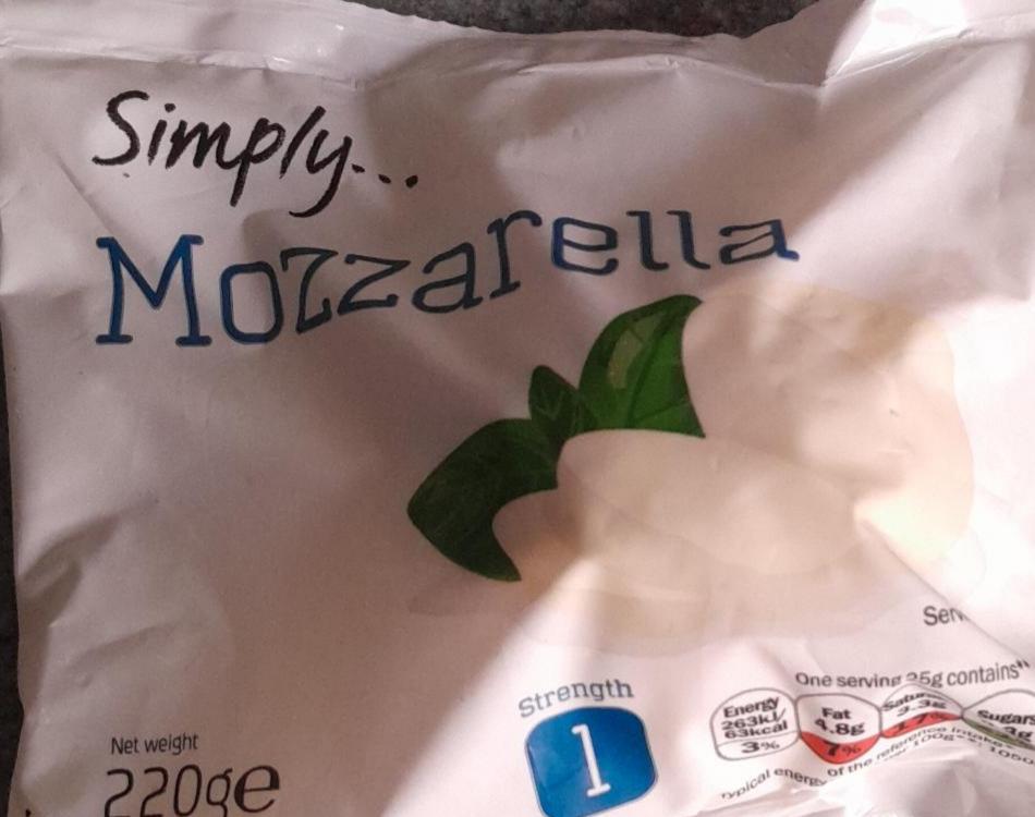 Zdjęcia - Simply mozzarella