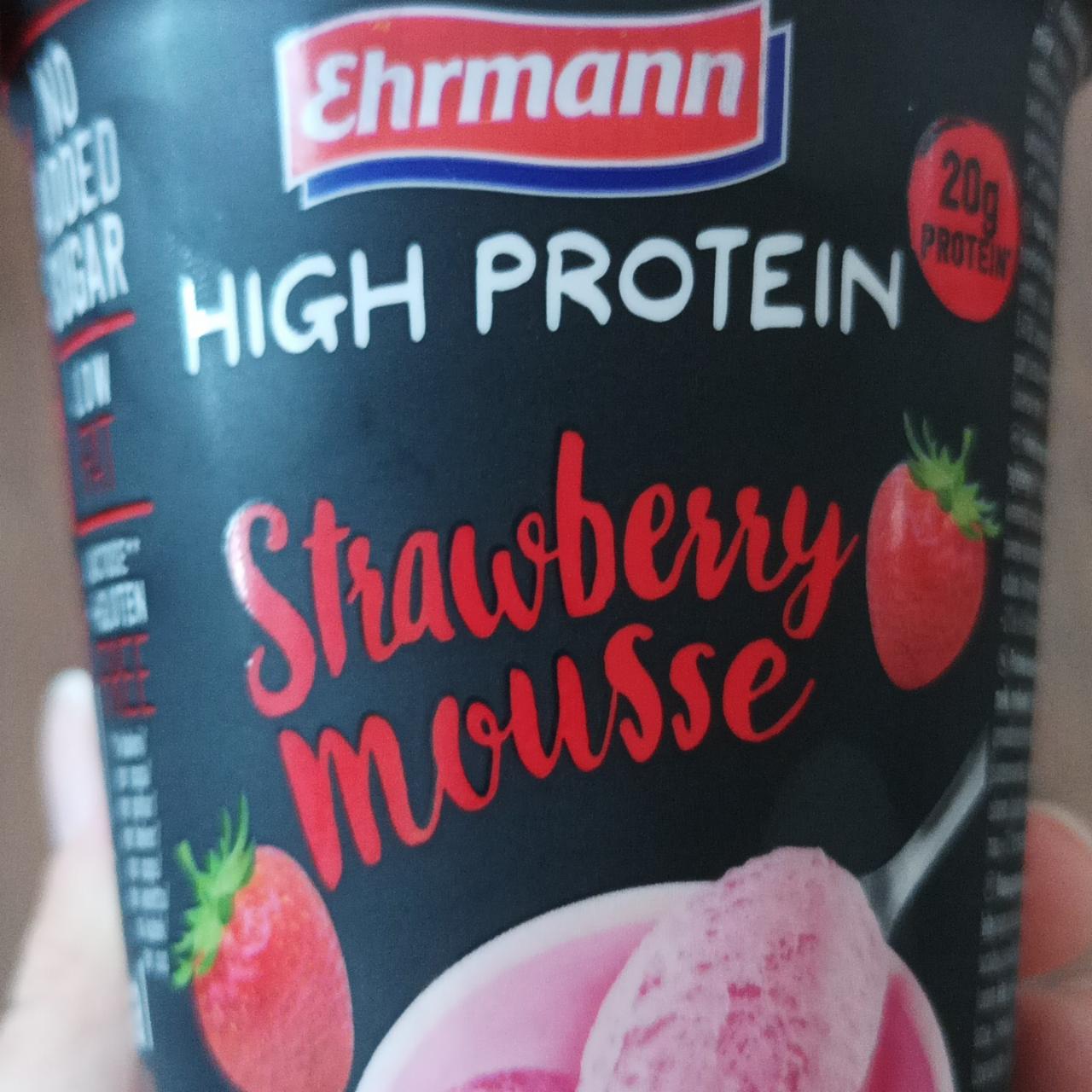 Zdjęcia - High Protein Strawberry Mousse Ehrmann