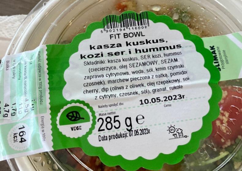 Zdjęcia - Kasza kuskus kozi ser i hummus Fit bowl