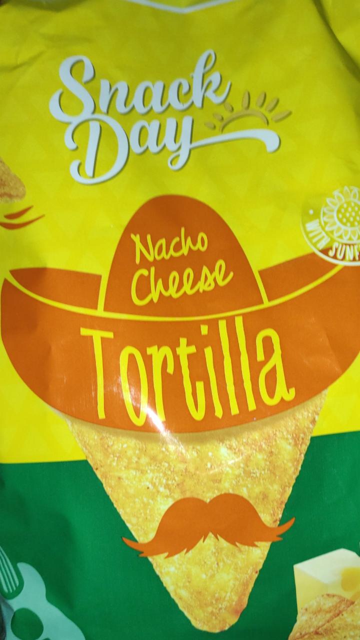 Zdjęcia - snack day nacho cheese tortilla