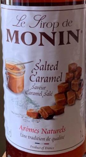 Zdjęcia - Syrop o smaku Słonego karmelu Monin