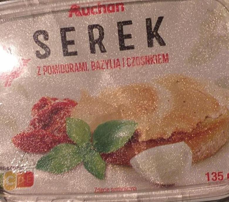 Zdjęcia - Serek z pomidorami bazylią i czosnkiem Auchan