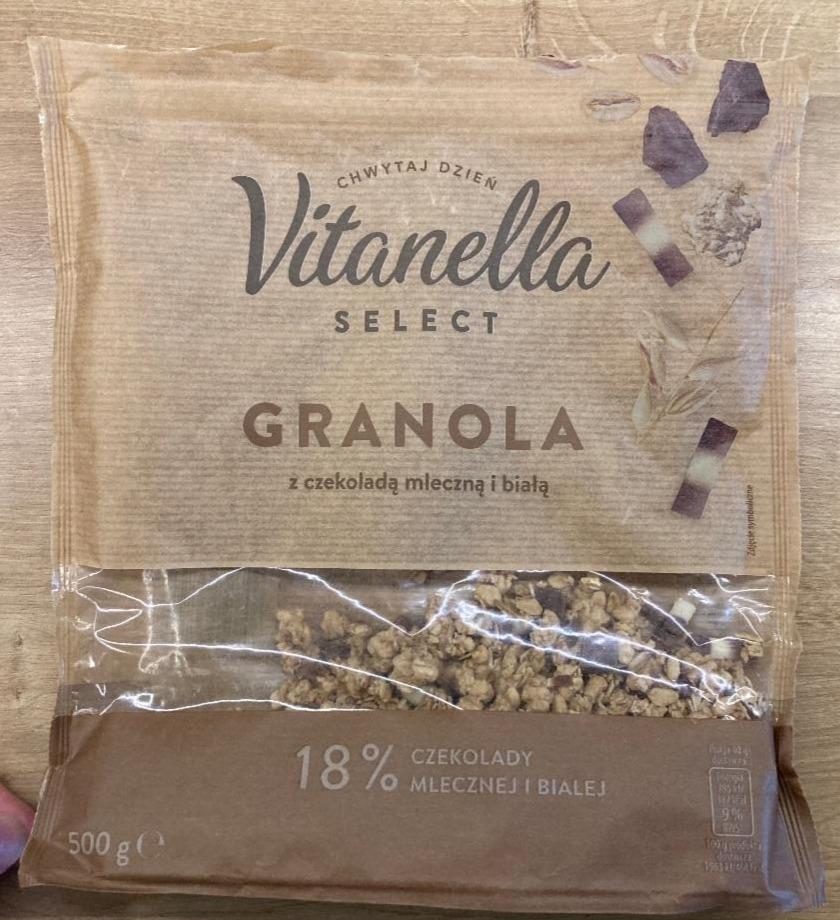 Zdjęcia - Granola z czekoladą mleczną i białą Vitanella