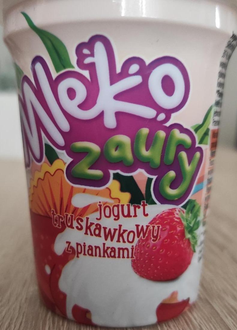 Zdjęcia - Jogurt truskawkowy z piankami Mleko zaury