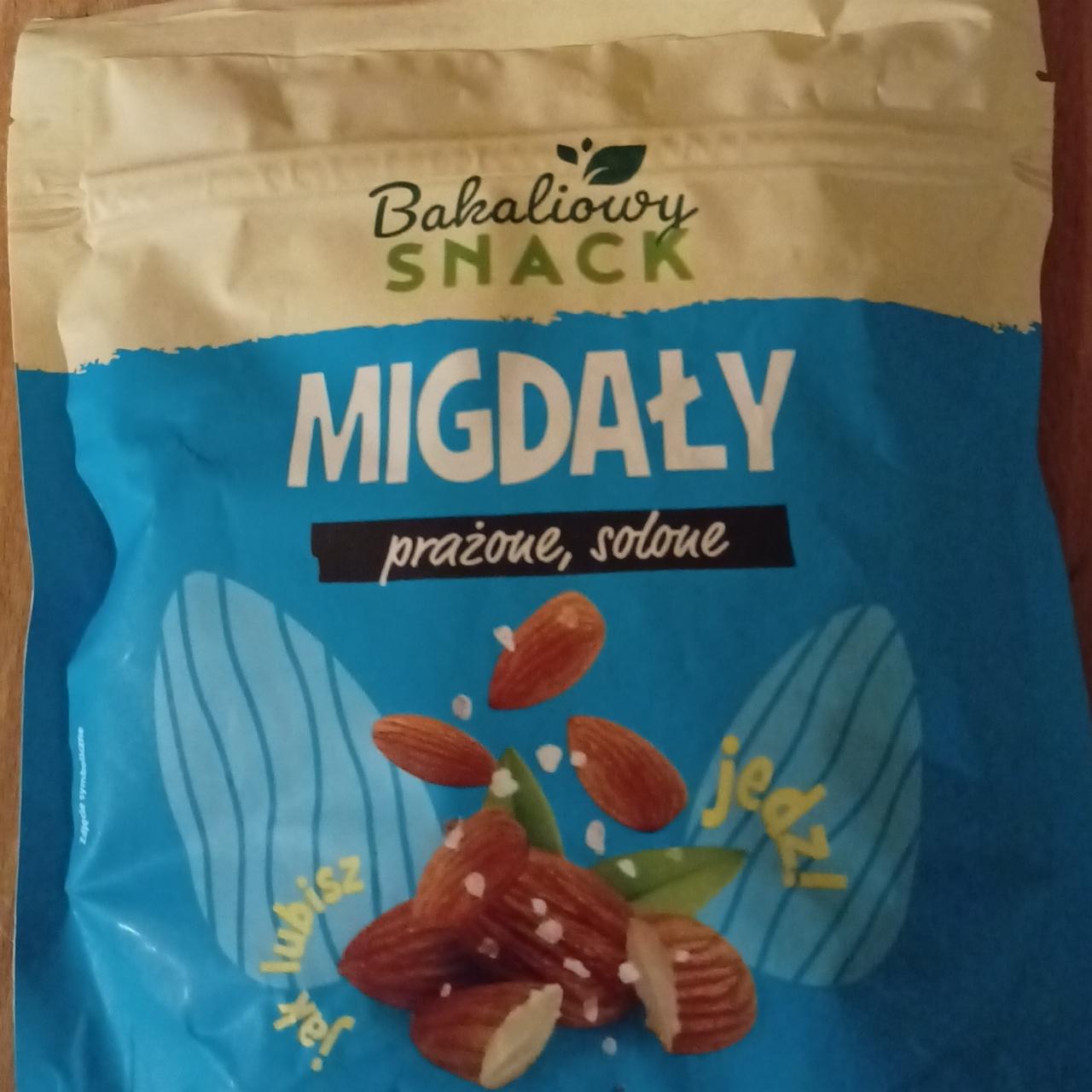 Zdjęcia - Migdały prażone solone Bakaliowy snack
